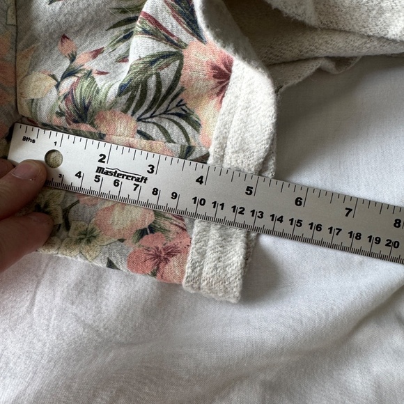 MyStyle Women's Spring Floral Brushed Fleece Casual Pull-On Shorts Gray 1X - Picture 12 of 15